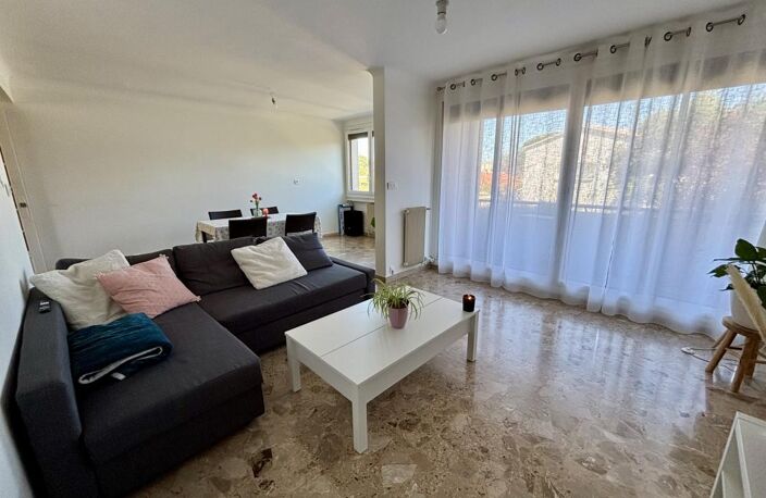 Appartement T3 de 74 m2 — photo 3