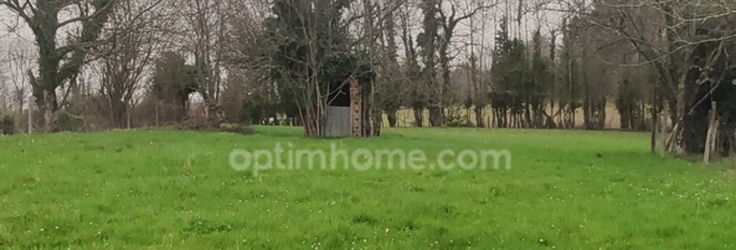 Terrain  1620 m² à vendre à Mazerolles (16310)