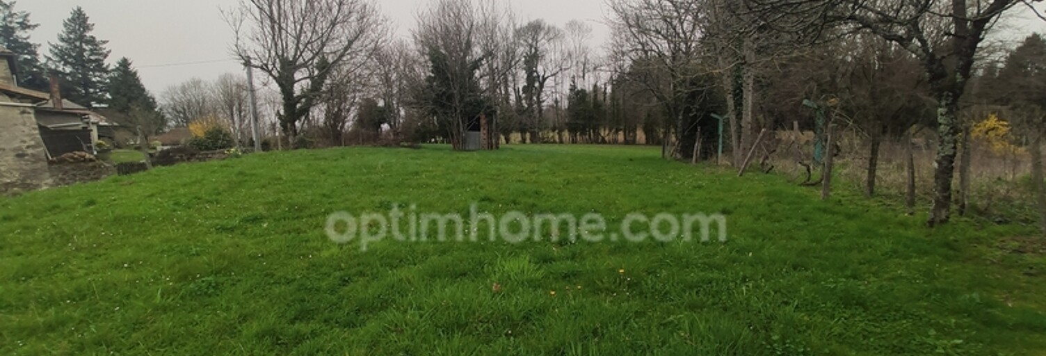 Terrain  1620 m² à vendre à Mazerolles (16310)