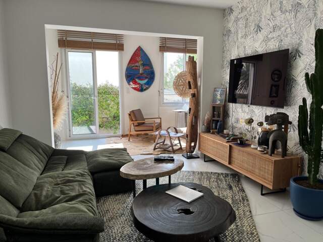 Royan, à deux pas de la plage du Chay, élégant appartement entièrement rénové — photo du bien