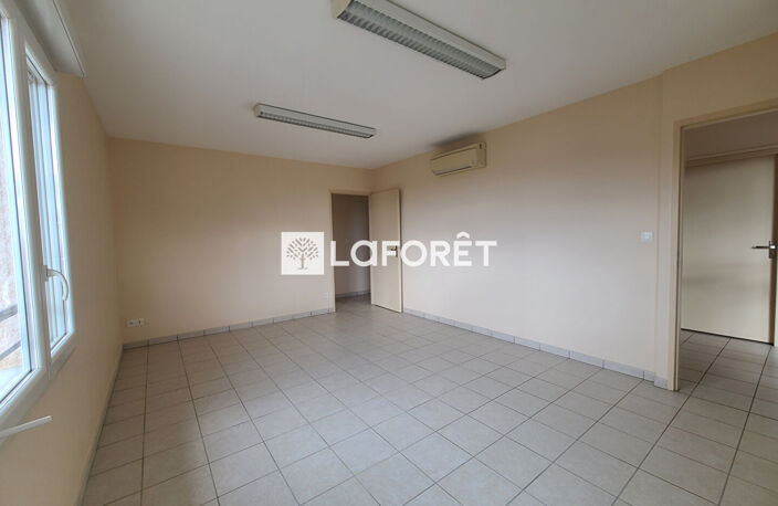 Bureaux  95m² Vaugneray — photo 4