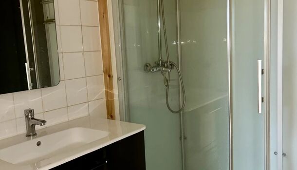 Appartement 1 pièces  à louer Montélimar 26200