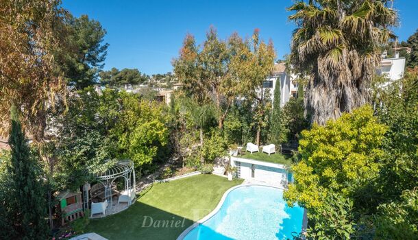 Villa / Maison 10 pièces  à vendre Marseille 8eme 13008