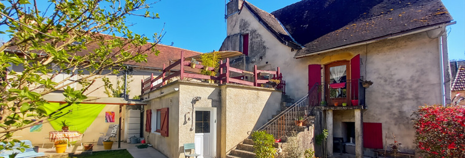 Maison 5 Pièces 106 m² à vendre à Azerat (24210)