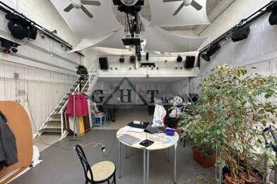 Local industriel  440000 €