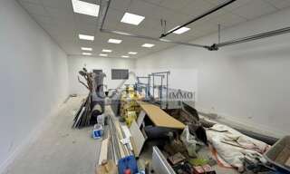 Local industriel  140 m² à louer à Saint-Michel-sur-Orge (91240)