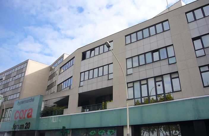ARCUEIL 94110 - LOCATION - LOCAUX BUREAUX - ANCIEN - 230m2 — photo 3