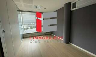 Bureau  48 m² à louer à Lorient (56100)