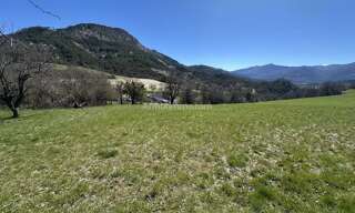 Terrain  1290 m² à vendre à Saint-Lions (04330)