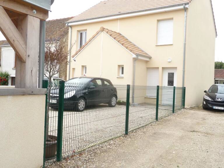 EXCLU - Houdan/Maulette Maison récente 2 chambres Jardin — photo 1