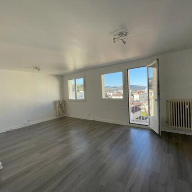 Appartement 5 pièces 119000 €