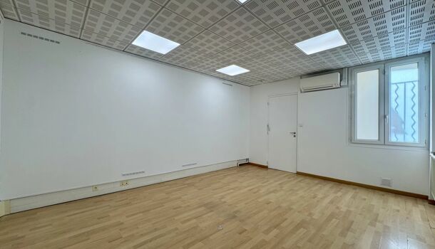 Bureau 4 pièces  à vendre Marseille 6eme 13006