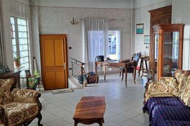 Maison  281000 €