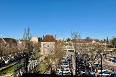 Appartement 4 pièces 176500 €