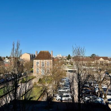 Appartement 4 pièces 176500 €