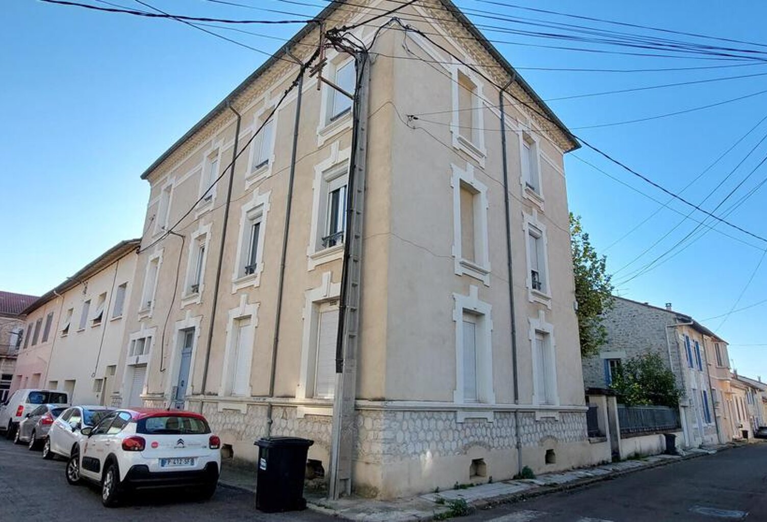 Immeuble — photo 1