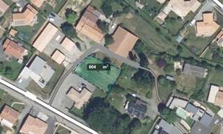 Terrain  604 m² à vendre à Essarts-en-Bocage (85140)