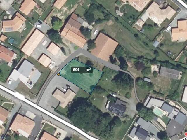 Terrain avec projet validé : Habitez votre maison et louez la seconde pour un revenu locatif ! — photo du bien