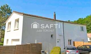 Maison 9 Pièces 198 m² à vendre à Chermignac (17460)