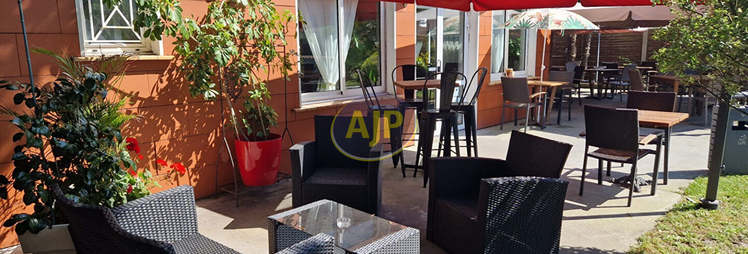 Commerce   m² à vendre à Hourtin (33990)