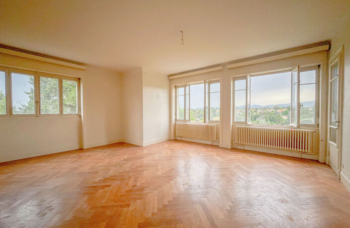 CHARBONNIERES LES BAINS - APPARTEMENT TYPE 4 — photo 3