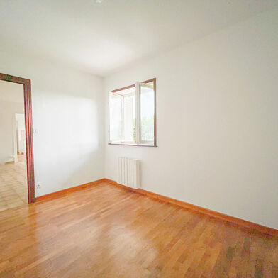 Appartement 2 pièces 215000 €