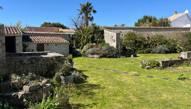 Villa / Maison 9 pièces  à vendre Saint-Georges-d'Oléron 17190