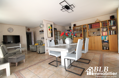 SUPERBE APPARTEMENT FAMILIAL À ELANCOURT 78990 AVEC LOGGIA, — photo du bien