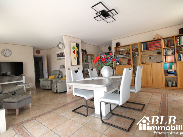 SUPERBE APPARTEMENT FAMILIAL À ELANCOURT 78990 AVEC LOGGIA, — photo 1