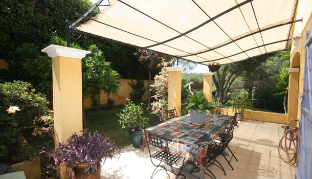 Villa / Maison 5 pièces  à vendre Lavandou (Le) 83980