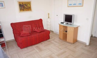 Appartement 1 Pièce 23 m² à vendre à Saint-Laurent-du-Var (06700)