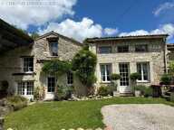 Maison en pierre dans un charmant hameau — photo 2