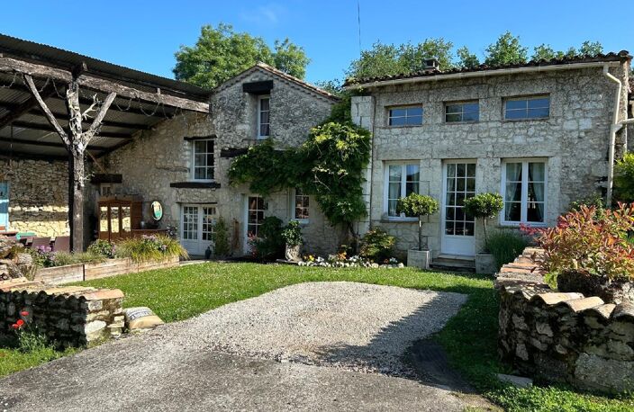 Maison en pierre dans un charmant hameau — photo 3