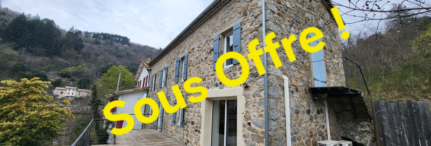 Maison 5 Pièces 121 m² à vendre à Saint-Maurice-en-Chalencon (07190)