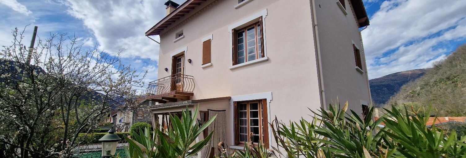 Maison 7 Pièces 191 m² à vendre à Tarascon-sur-Ariège (09400)