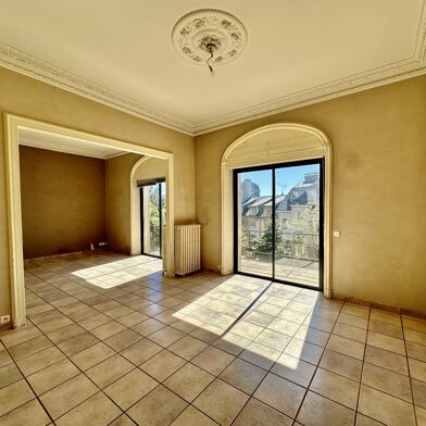 Appartement 5 pièces 270000 €