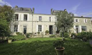 Maison 15 Pièces 291 m² à vendre à Saint-Jean-d'Angély (17400)