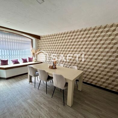 Maison 7 pièces 145000 €