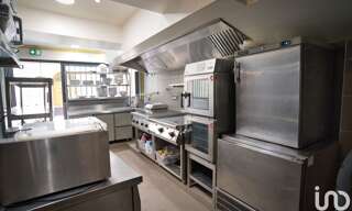 Commerce  90 m² à vendre à Uzès (30700)