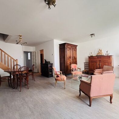 Maison 5 pièces 299990 €