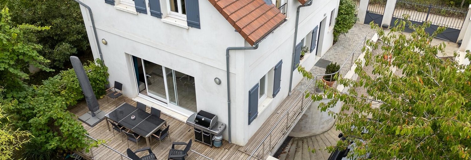 Maison 7 Pièces 180 m² à vendre à Le Mesnil-le-Roi (78600)
