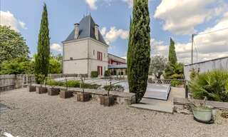 Maison 12 Pièces 472 m² à vendre à Saint-Martin-du-Bois (33910)