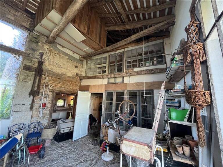 Maison en pierre de 4 pièces principales — photo 1