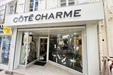 Immeuble  114030 €