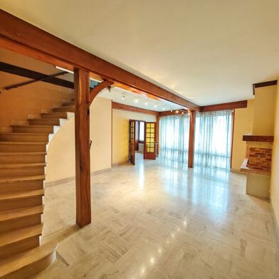 Maison 6 pièces 192200 €