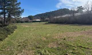 Terrain  829 m² à vendre à Riez (04500)