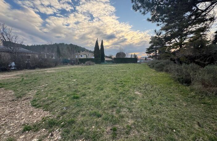 Terrain constructible (829m²) - RIEZ — photo 3