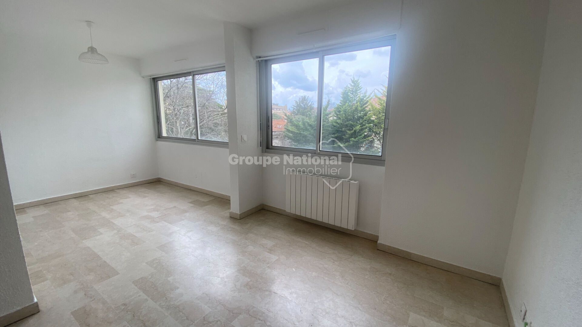 Appartement 1 pièces  à louer Nîmes 30000