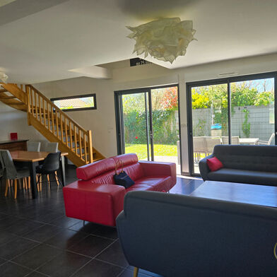 Maison 5 pièces 478400 €