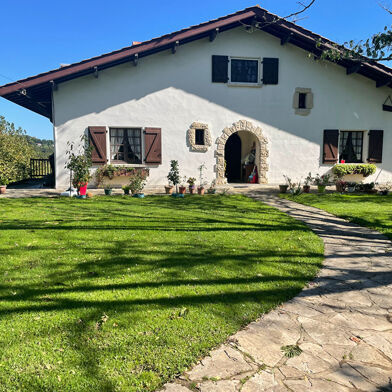 Maison 7 pièces 441000 €